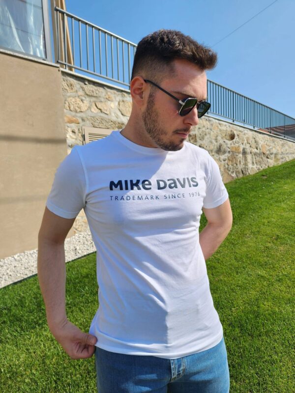 T-Shirt Mike Davis