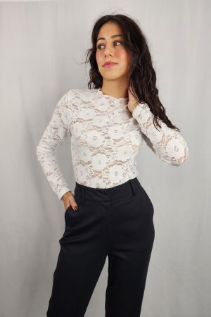 WhatsApp Image 2025-10-24 at 17.48.31 (1)