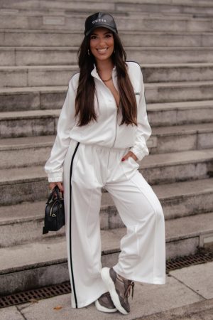 WhatsApp Image 2025-11-04 at 13.11.35 (1)